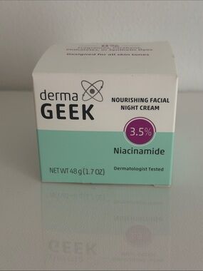DermaGeek Niacinamide Nourishing Night Cream - Mint & White